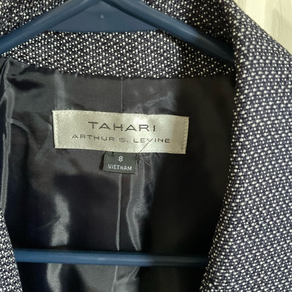 Tahari‎ Navy White Open Front Blazer Size 8 - Picture 3 of 5
